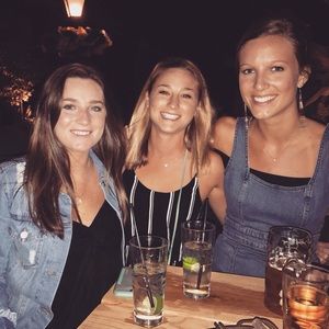 Meet your Posher, Christina